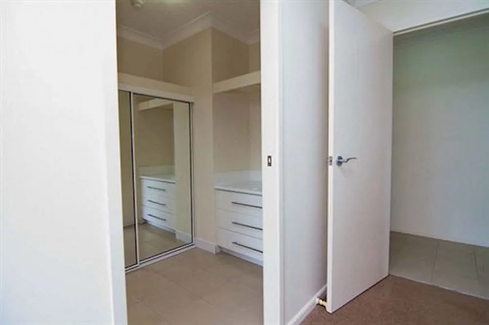 Aparthotel Ocean Royale Gold Coast 3*,  Australia